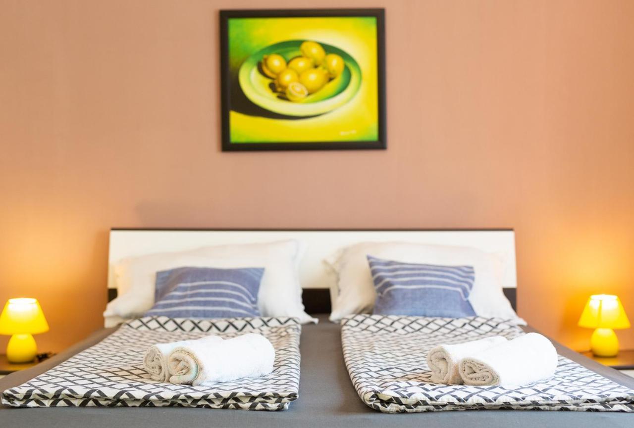 Apartments Petra Крк Экстерьер фото